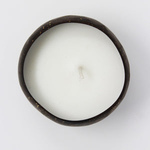 
                  
                    Round-Shaped Scented Soy Candle In Coconut Shell
                  
                